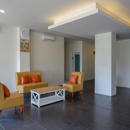 Reddoorz Plus Near Solo Baru 외부 사진