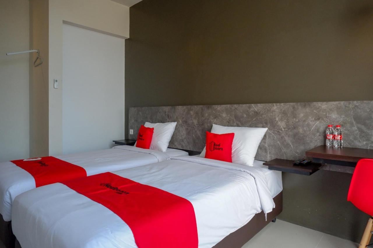 Reddoorz Plus Near Solo Baru 외부 사진